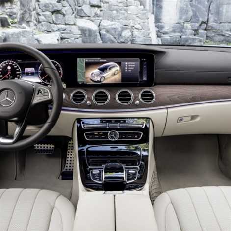 Mercedes-Benz Klasy E All-Terrain: stylowa "terenówka"